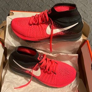 NIKE ZOOM ALL OUT FLYKNIT